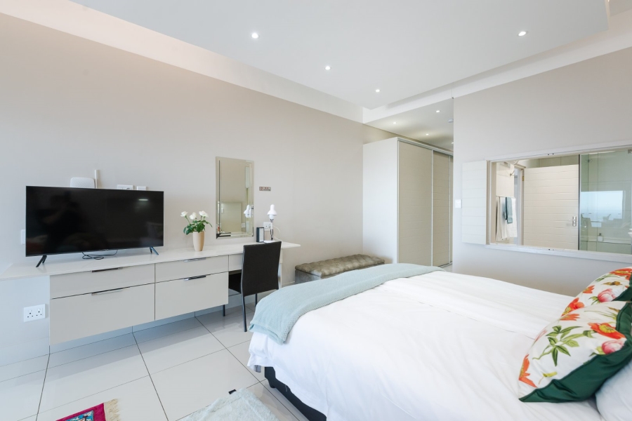 11 Bedroom Property for Sale in Camps Bay Western Cape